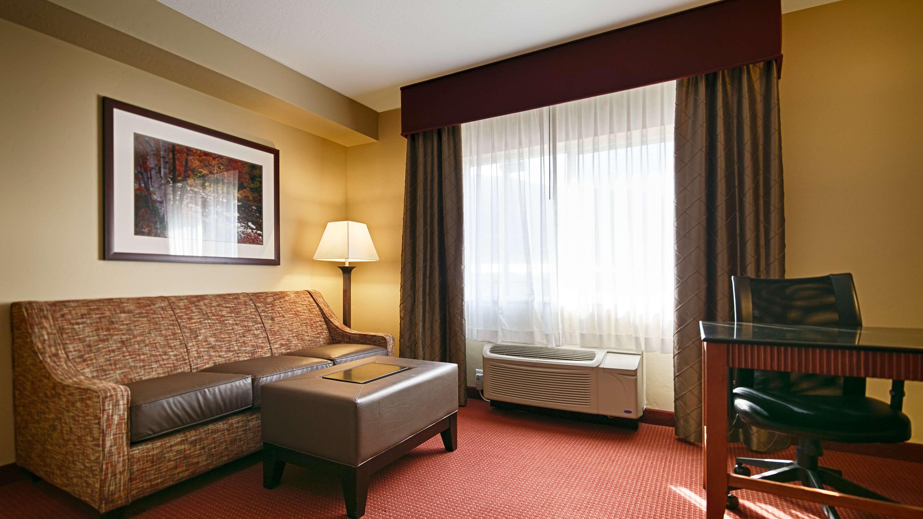 Best Western Plus Canyon Pines Ogden Bagian luar foto
