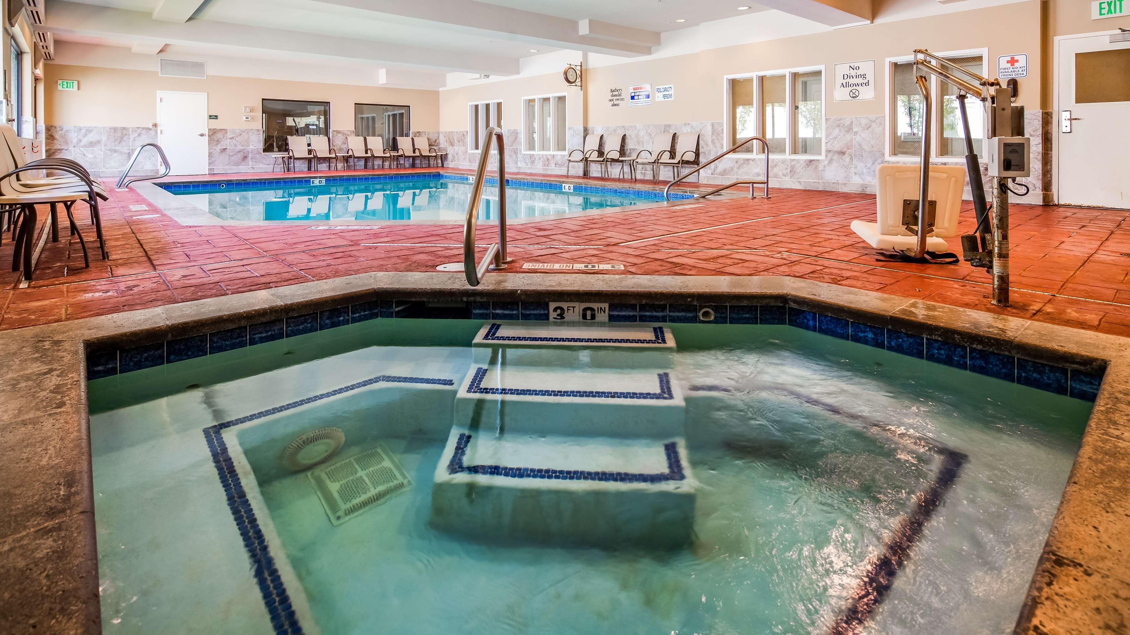 Best Western Plus Canyon Pines Ogden Bagian luar foto